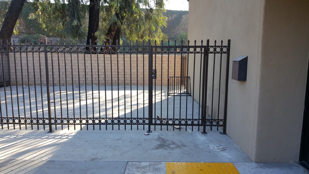 More Photos Of 2040 N Towne Ave, Pomona Office For Sale