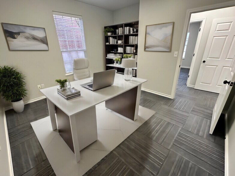 More Photos Of 4102 Richmond Mdws, Texarkana Medical For Sale