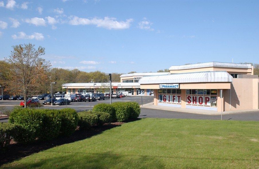 More Photos Of 2-70 Ramtown Greenville Rd, Howell Unknown For Lease