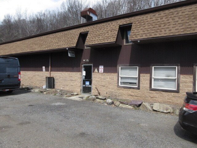 More Photos Of 1894 State Rt 23, West Milford Auto Repair For Lease