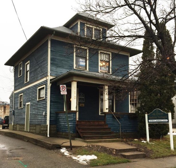 More Photos Of , Lansing Unknown For Sale