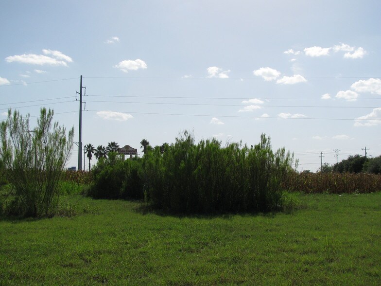 More Photos Of 980 E Interstate 10, Seguin Land For Sale