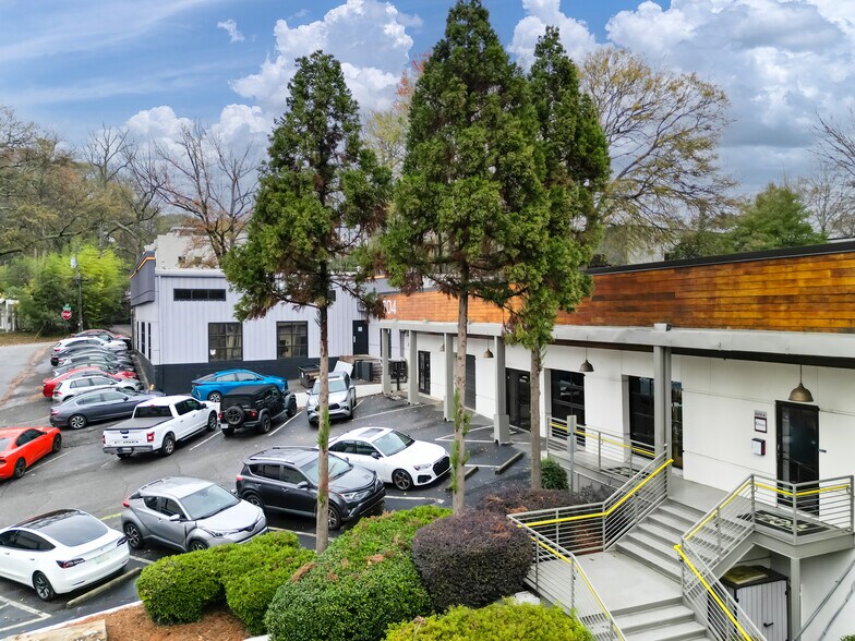 More Photos Of 704-710 Berkeley Ave, Atlanta Loft Creative Space For Lease