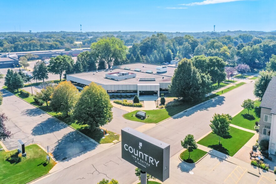 More Photos Of 220 Park Ave S, Saint Cloud Office For Sale