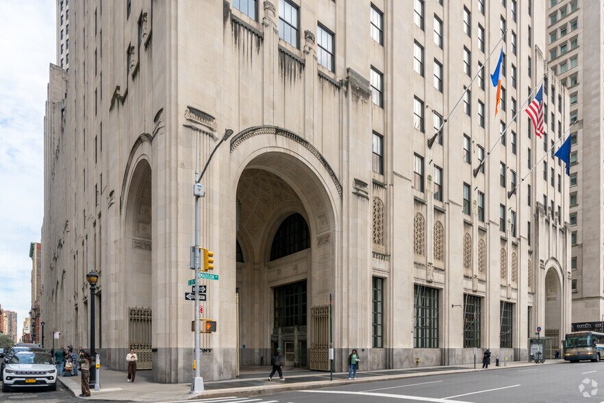 More Photos Of 11 Madison Ave, New York Office For Lease