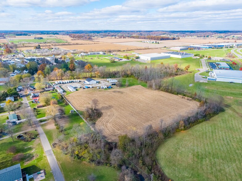 More Photos Of 127 Basin St, Hebron Land For Lease