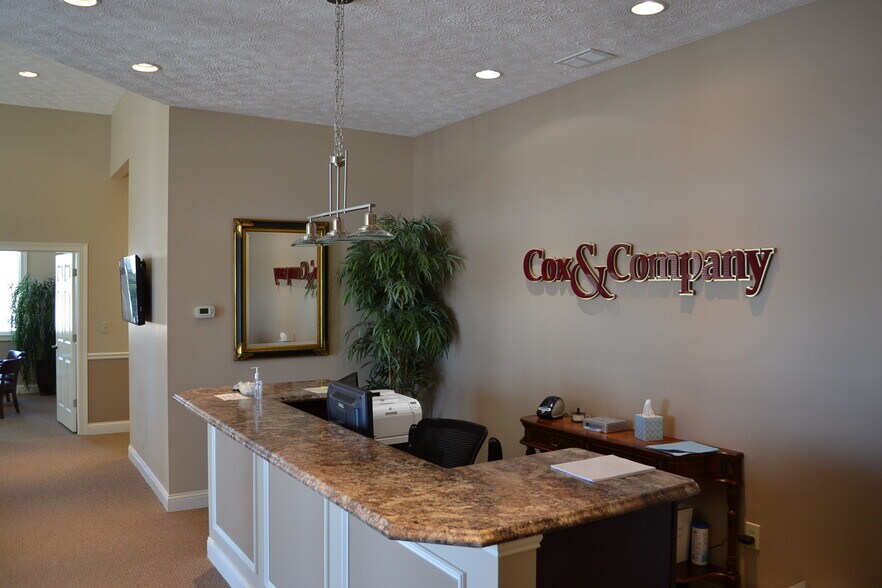 More Photos Of 3930 Mezzanine Dr, Lafayette Medical For Lease