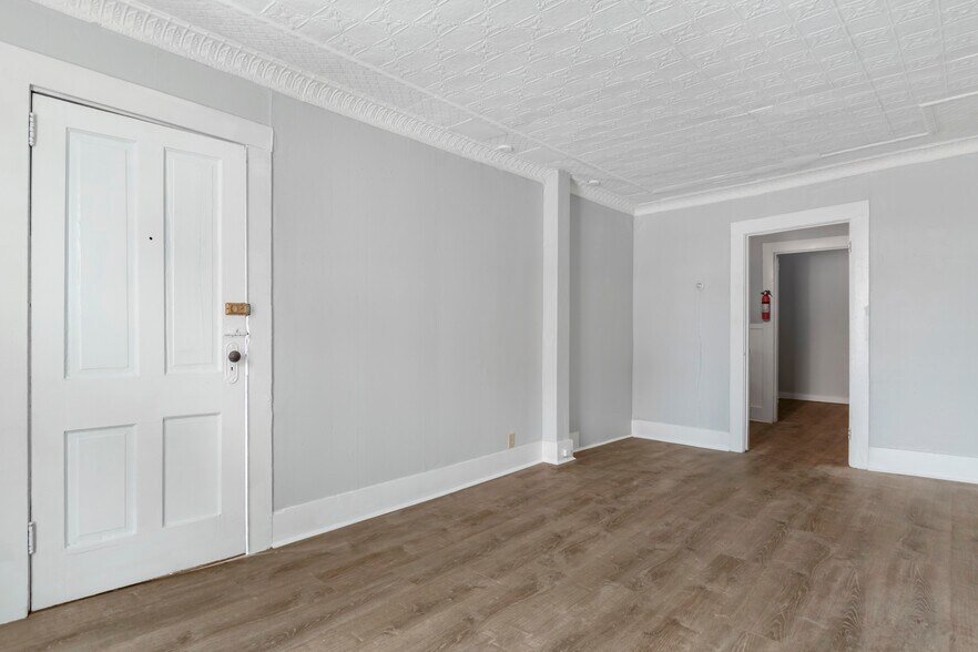 More Photos Of 4 Elm St, Lancaster Apartments For Sale