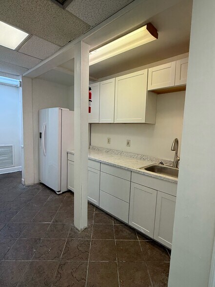 More Photos Of 1000 24th St S, Birmingham Medical For Sale