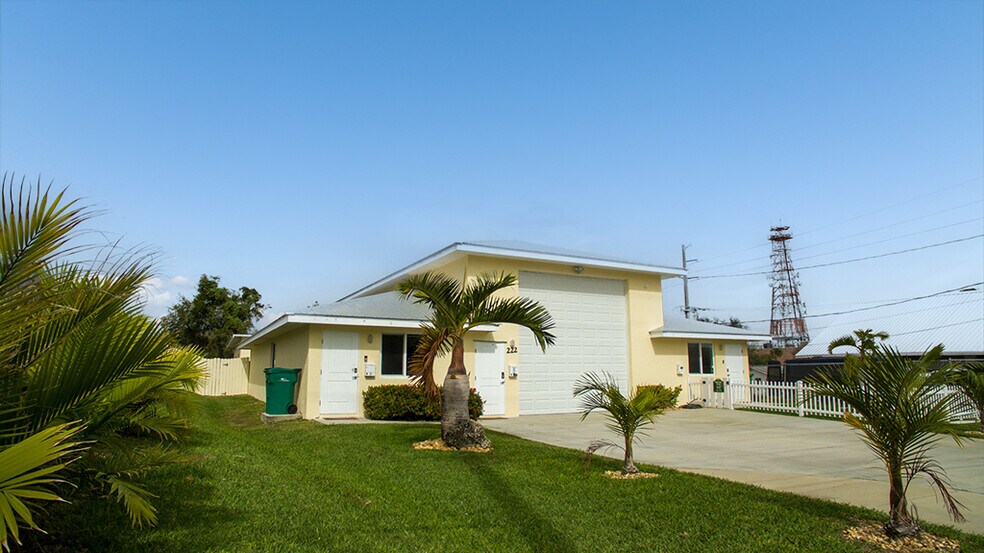 More Photos Of 222 Rosa L Jones Dr, Cocoa Apartments For Sale