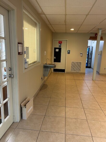 More Photos Of 170 Kinnelon Rd, Kinnelon Office Residential For Sale