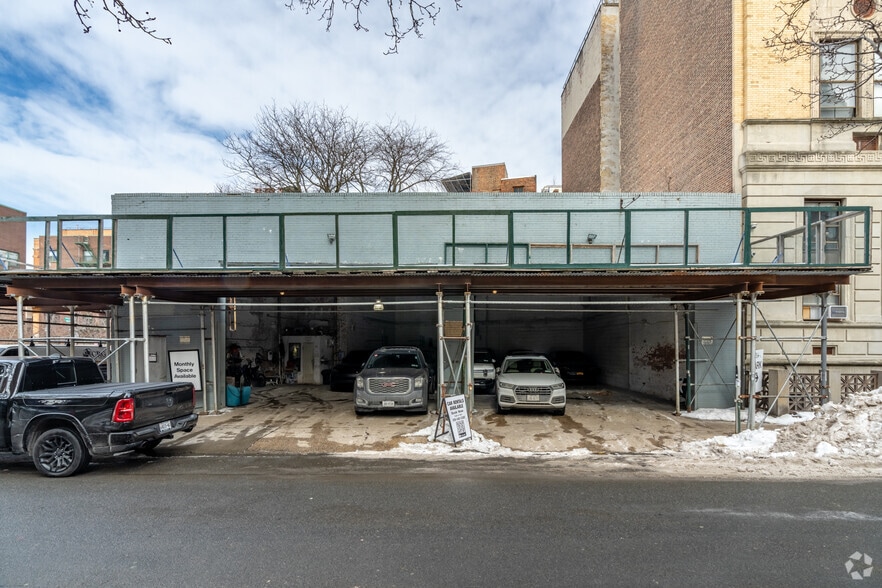 More Photos Of , New York Unknown For Sale