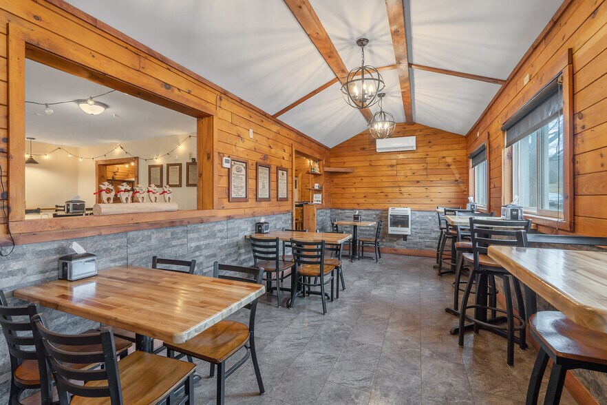 More Photos Of 2107 N Osceola Rd, Camden Service Station For Sale