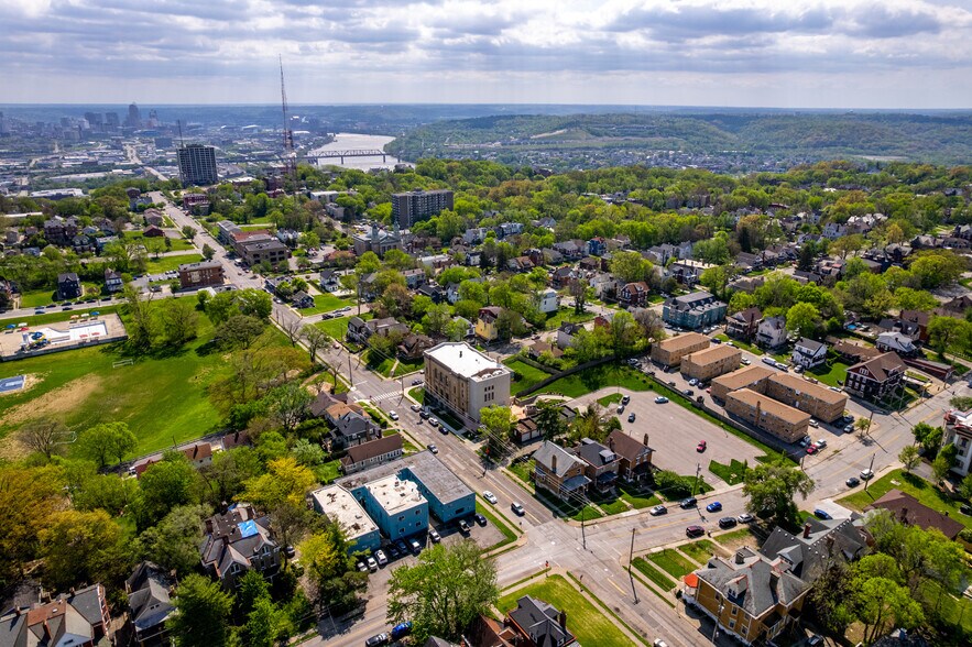 More Photos Of 800-808 Elberon Ave, Cincinnati Apartments For Sale