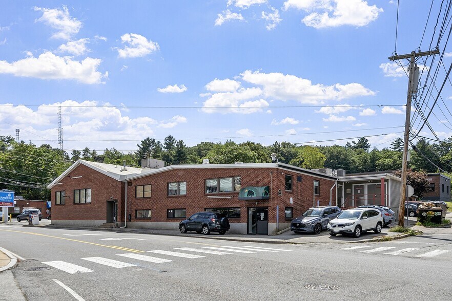 More Photos Of 180 Bear Hill Rd, Waltham Medical For Sale