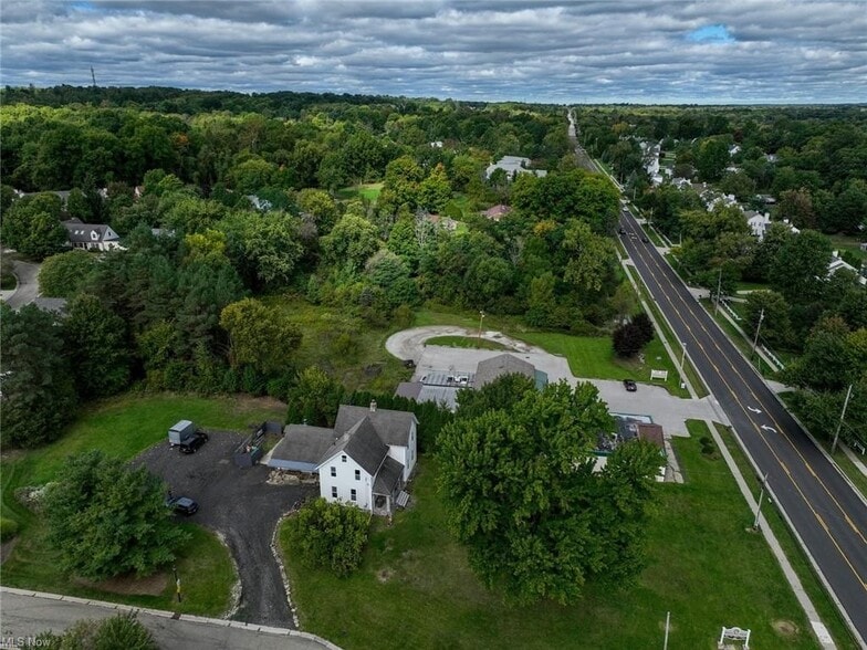 More Photos Of 10858 Ravenna Rd, Twinsburg Storefront Retail Office For Lease