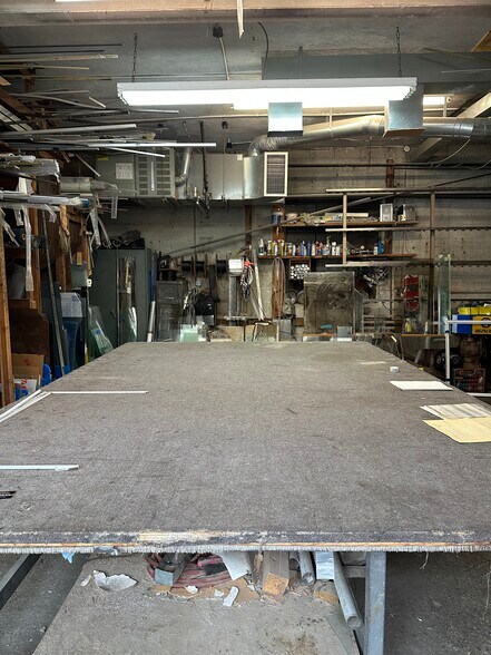 More Photos Of 323 Washington St, Mount Vernon Industrial For Sale