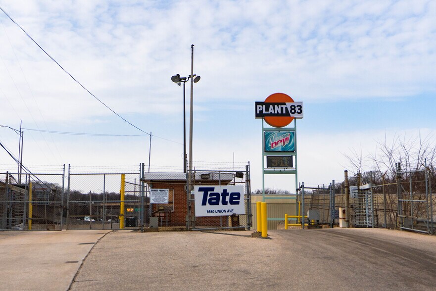 More Photos Of 1650 Union Ave, Baltimore Manufacturing For Lease