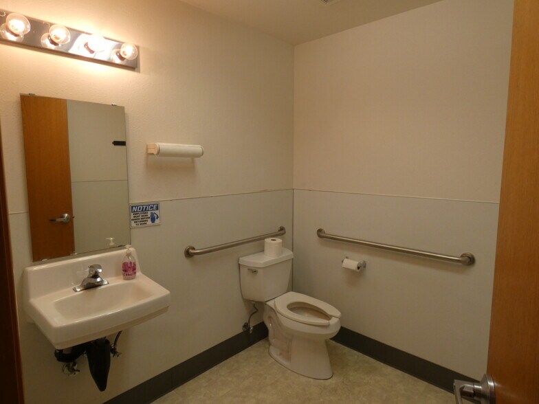 More Photos Of 181 William White way, Shelton Industrial For Sale