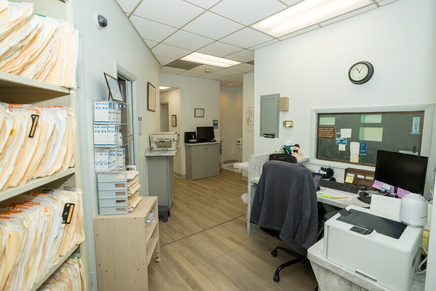 More Photos Of 500 Bloomfield St, Hoboken Storefront Retail Residential For Sale