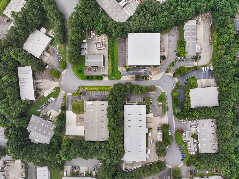 More Photos Of 9335 Industrial Trace, Alpharetta Warehouse For Sale