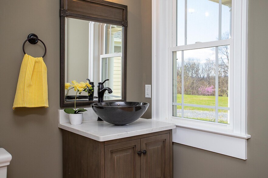 More Photos Of 243 Barrenridge rd, Staunton Specialty For Sale