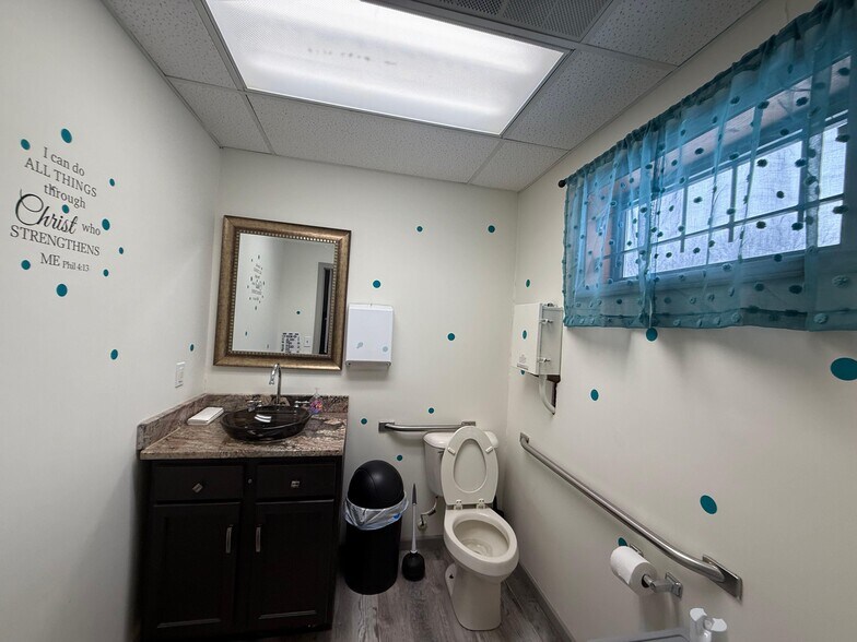 More Photos Of 5830 N Lapeer Rd, North Branch Office For Lease