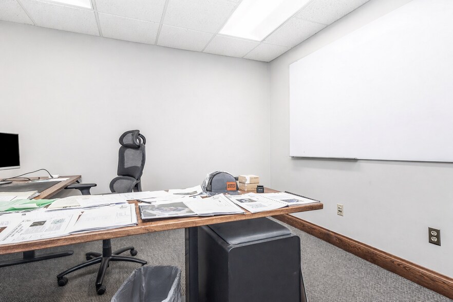 More Photos Of 11470 Industrial Dr, Galena Warehouse For Sale