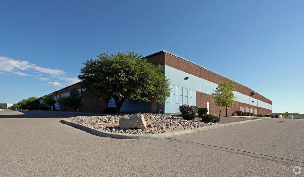 Primary Photo Of 12435 Rojas Dr, El Paso Warehouse For Lease