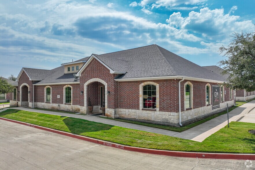 More Photos Of 3600 Eldorado Pky, McKinney Medical For Sale