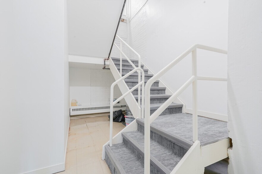 More Photos Of 43 Davies Ave, Toronto Office For Lease