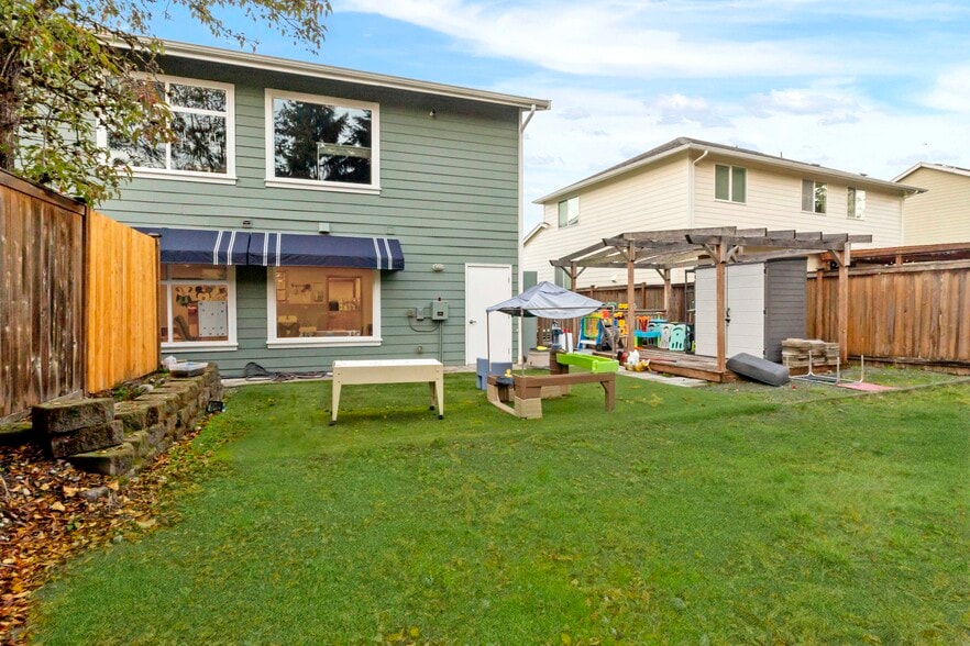 More Photos Of 20503 193rd Ave E, Orting Daycare Center For Sale