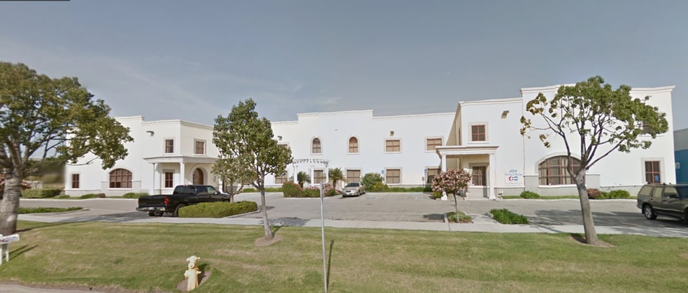 More Photos Of 1300 Pacific Ave, Oxnard Warehouse For Lease