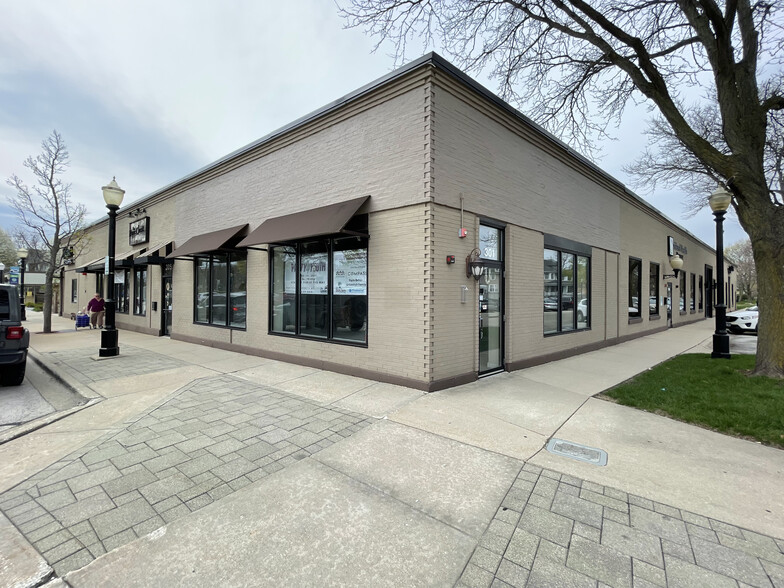 Primary Photo Of 201-309 W Hillgrove Ave, La Grange Storefront Retail Office For Lease