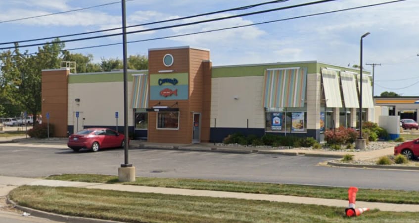 Primary Photo Of 35134 Groesbeck Hwy, Clinton Township Fast Food For Lease