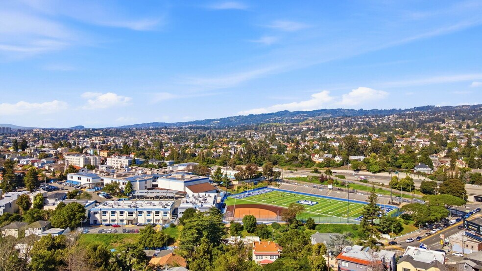 More Photos Of 3206 Park Blvd, Oakland Apartments For Sale