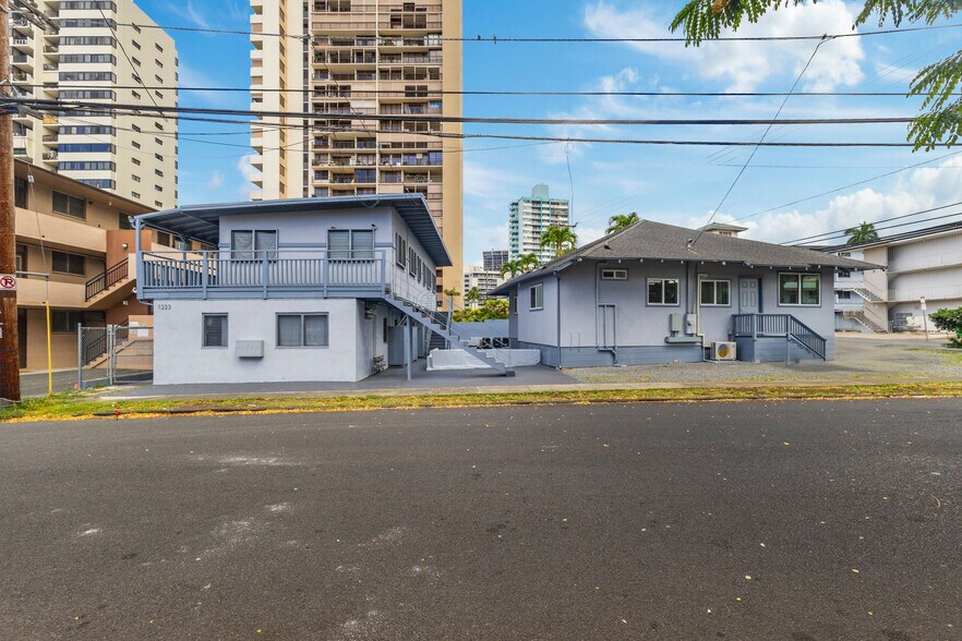 More Photos Of 1223 Liholiho St, Honolulu Apartments For Sale