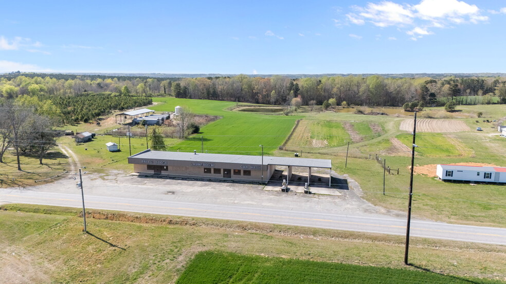 More Photos Of 750 Edward Best Rd, Louisburg Specialty For Sale