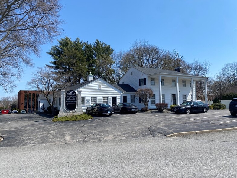 More Photos Of 1200 Reservoir Ave, Cranston Office Residential For Sale