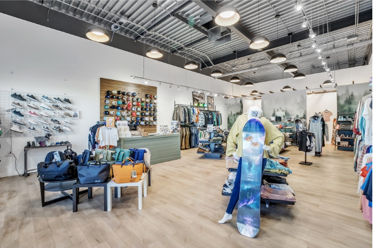 More Photos Of 239 Griffin Rd E, Cochrane Storefront For Lease