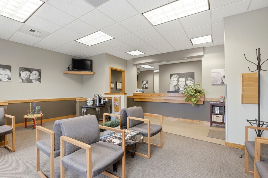 More Photos Of 3804 Kern Way, Yakima Office For Lease
