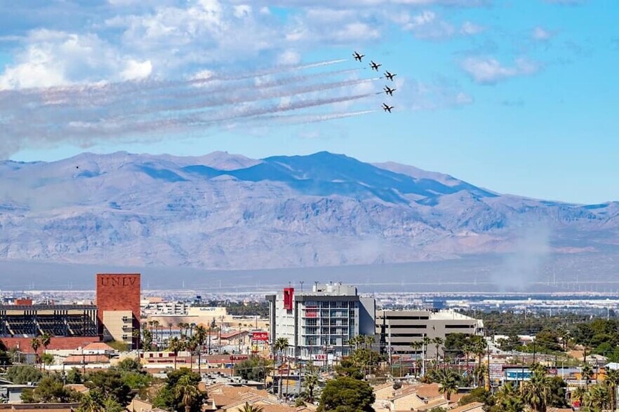 More Photos Of 4700 S Maryland Pky, Las Vegas Apartments For Lease