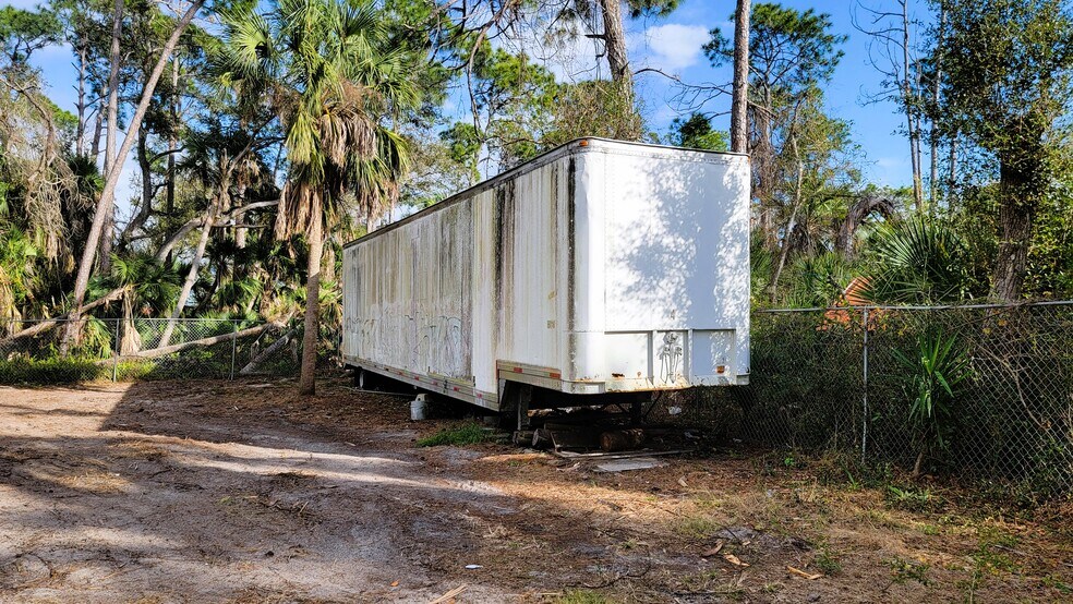 More Photos Of 416 Sally St, Port Charlotte Land For Lease