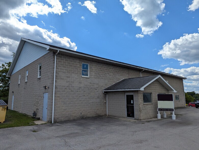 More Photos Of 1640 Scalp Ave, Johnstown Freestanding For Sale