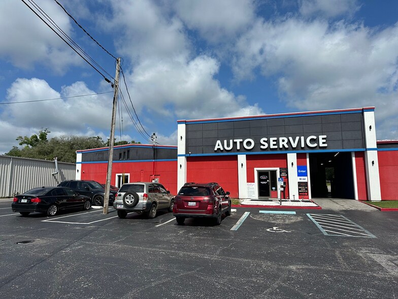 Primary Photo Of 5675 Davis Hwy, Pensacola Auto Repair For Sale
