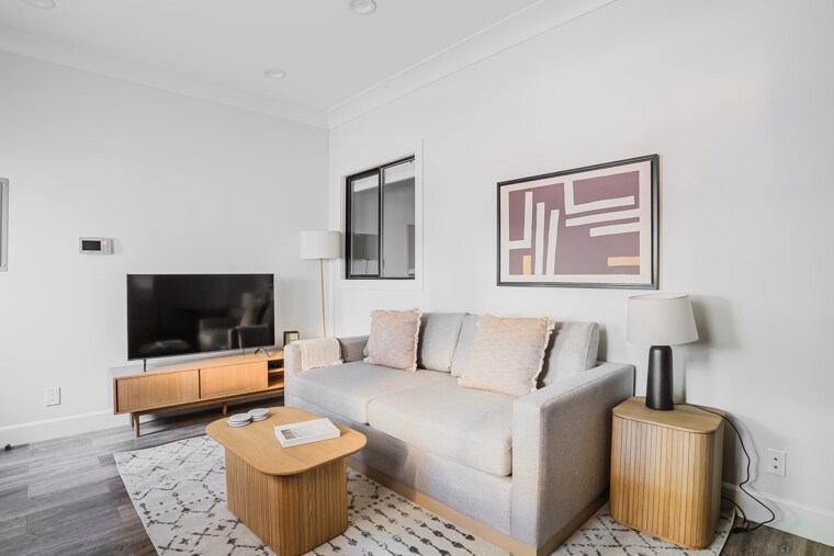 More Photos Of 251 Middlefield Rd, Palo Alto Apartments For Sale