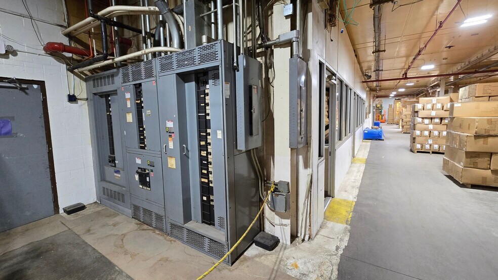 More Photos Of 18 Main St, Silver Creek Food Processing For Sale