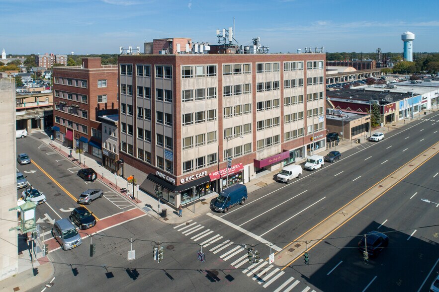 More Photos Of 265 Sunrise Hwy, Rockville Centre Office For Lease