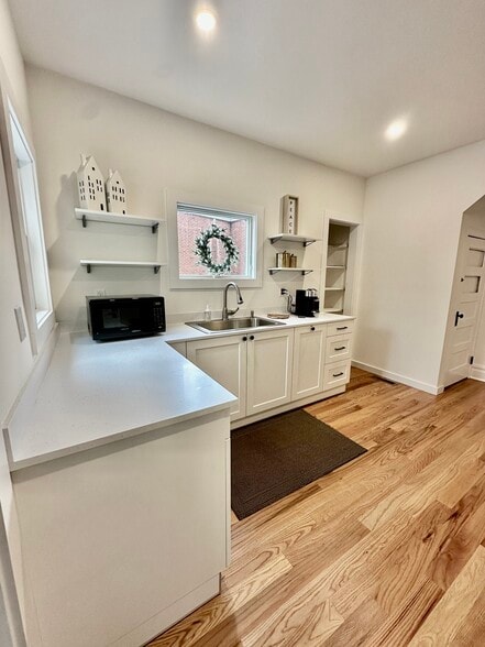 More Photos Of 257 Sound Beach Ave, Old Greenwich Office For Lease