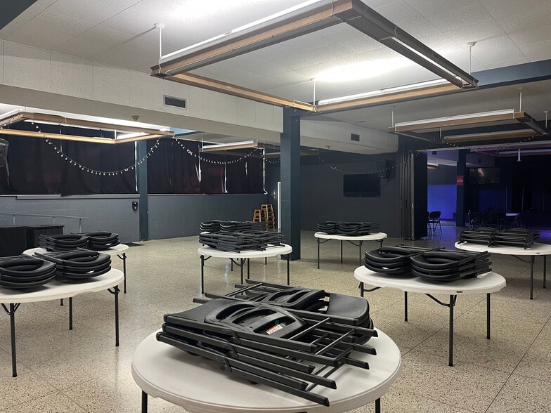 More Photos Of 2157 N Prospect Ave, Springfield Religious Facility For Sale